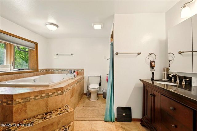 7965 S Settlers Bay Drive, Wasilla, AK 99623