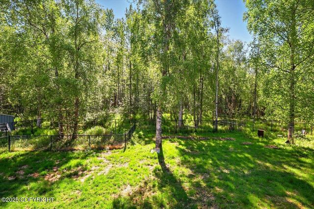 7965 S Settlers Bay Drive, Wasilla, AK 99623