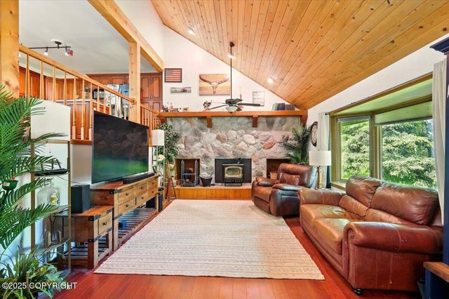 7965 S Settlers Bay Drive, Wasilla, AK 99623
