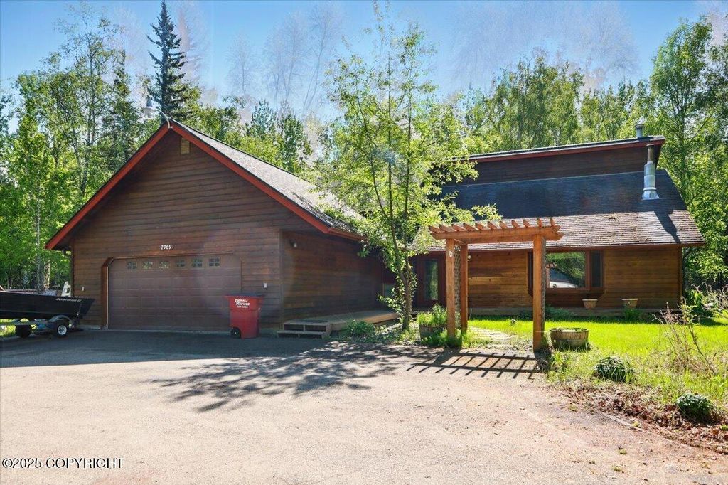 7965 S Settlers Bay Drive, Wasilla, AK 99623