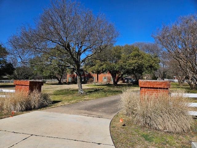 3911 Ranch Estates Drive, Plano, TX 75074