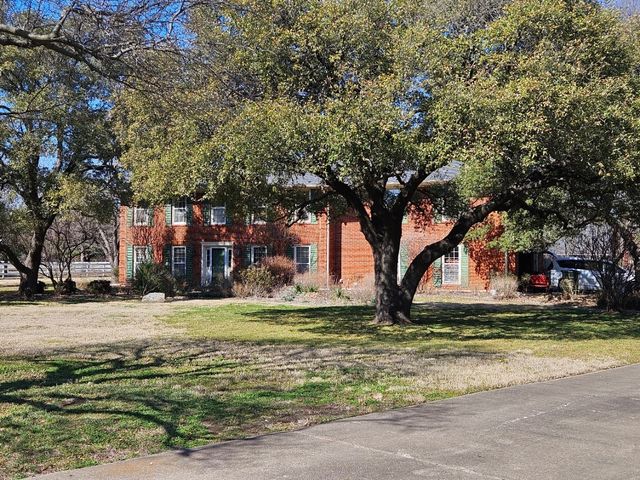 3911 Ranch Estates Drive, Plano, TX 75074