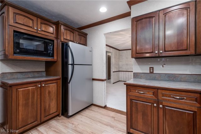 4720 Strouble Drive NW, Canton, OH 44718