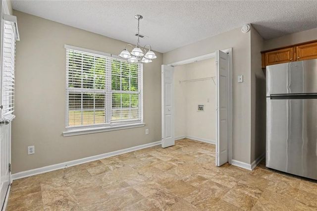 110 McIntosh Estates Drive, Sharpsburg, GA 30277