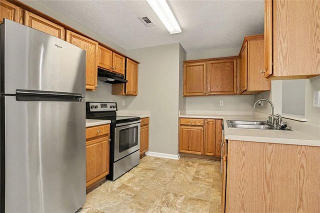 110 McIntosh Estates Drive, Sharpsburg, GA 30277