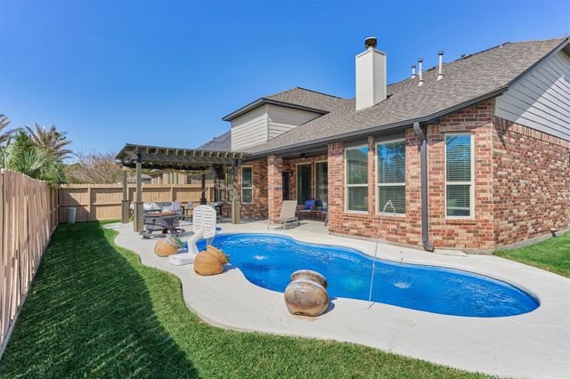 226 Hampton Glen Road, Montgomery, TX 77356