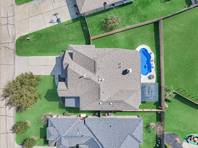 226 Hampton Glen Road, Montgomery, TX 77356