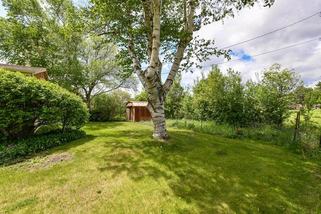 4585 S Harland DRIVE, New Berlin, WI 53151