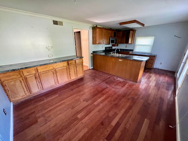 2171 Scaffold Cane Road, Berea, KY 40403
