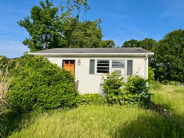 2171 Scaffold Cane Road, Berea, KY 40403