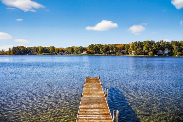 90888 Bluff Drive, Marcellus, MI 49067