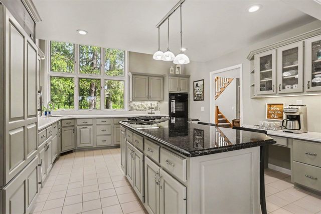 90888 Bluff Drive, Marcellus, MI 49067