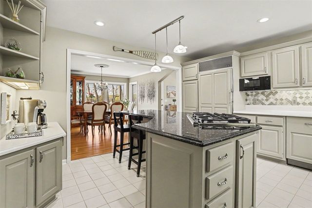 90888 Bluff Drive, Marcellus, MI 49067