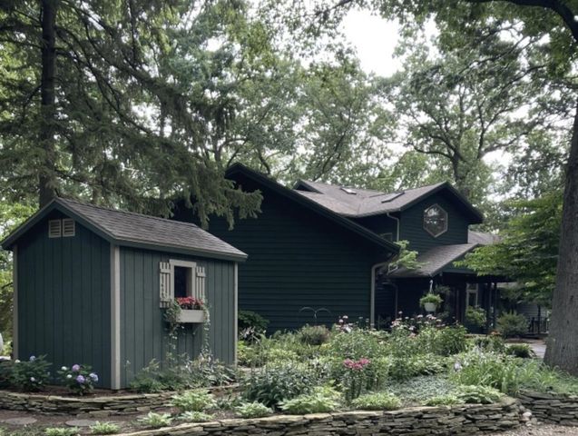 90888 Bluff Drive, Marcellus, MI 49067