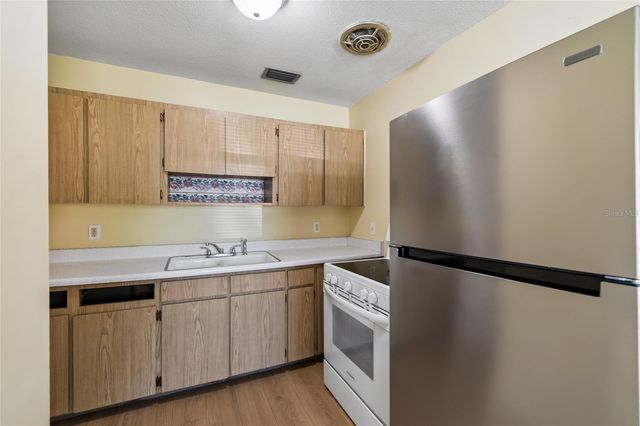 6706 S MASCOTTE STREET, Tampa, FL 33616