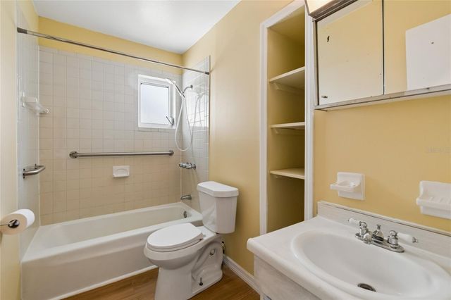 6706 S MASCOTTE STREET, Tampa, FL 33616