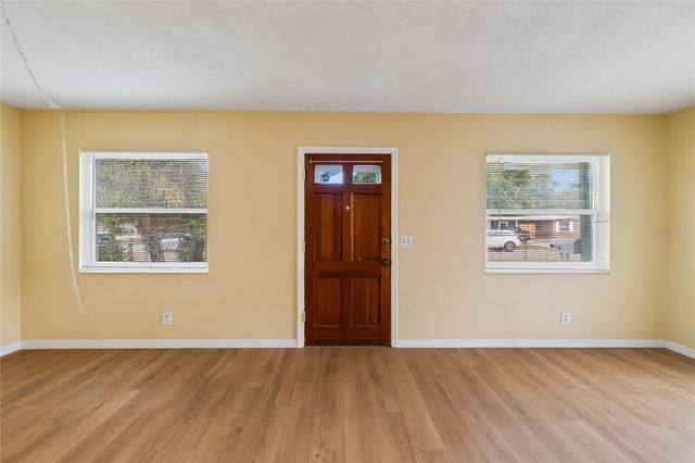 6706 S MASCOTTE STREET, Tampa, FL 33616