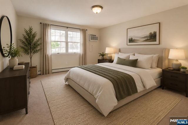 54 Chestnut Street, Weehawken, NJ 07086