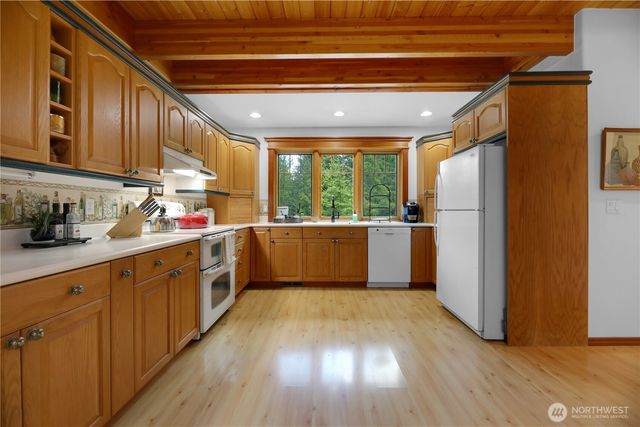 124 Firwood Lane, Friday Harbor, WA 98250