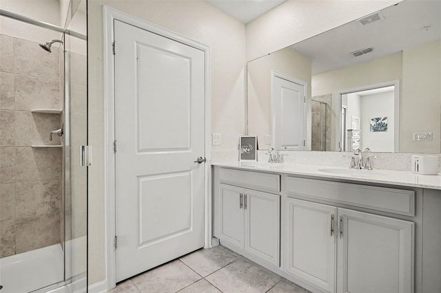 833 OCEAN COURSE AVENUE 833, Davenport, FL 33896