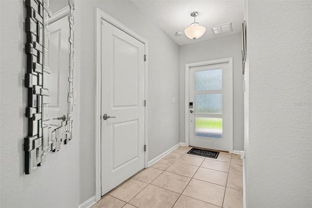 833 OCEAN COURSE AVENUE 833, Davenport, FL 33896