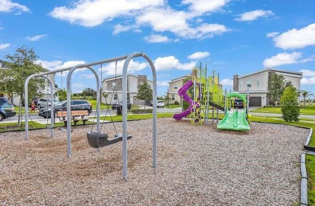 833 OCEAN COURSE AVENUE 833, Davenport, FL 33896