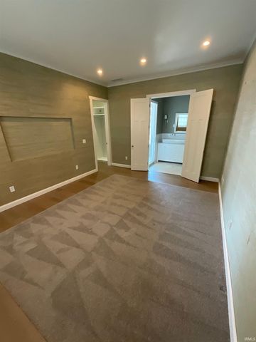 431 E 10Th Street, Bloomington, IN 47408