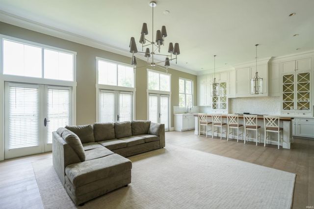 431 E 10Th Street, Bloomington, IN 47408