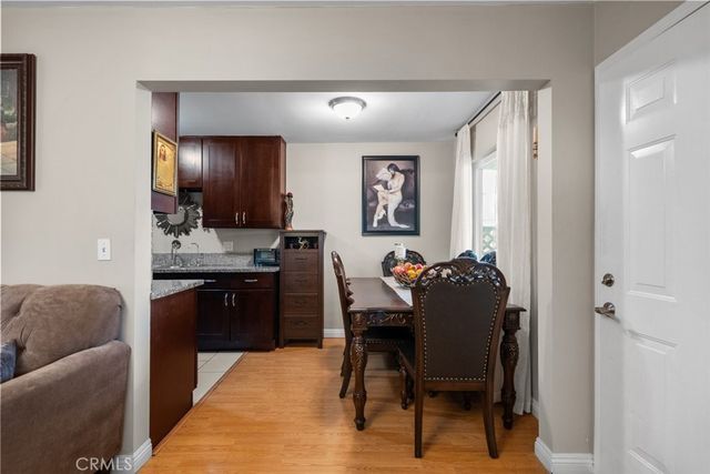 6661 Wilkinson Avenue, North Hollywood, CA 91606