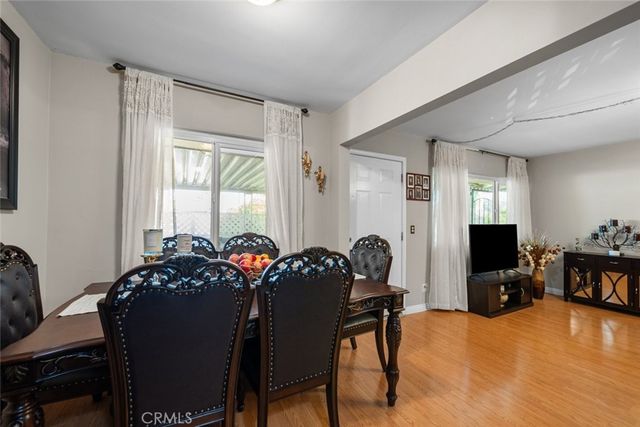 6661 Wilkinson Avenue, North Hollywood, CA 91606