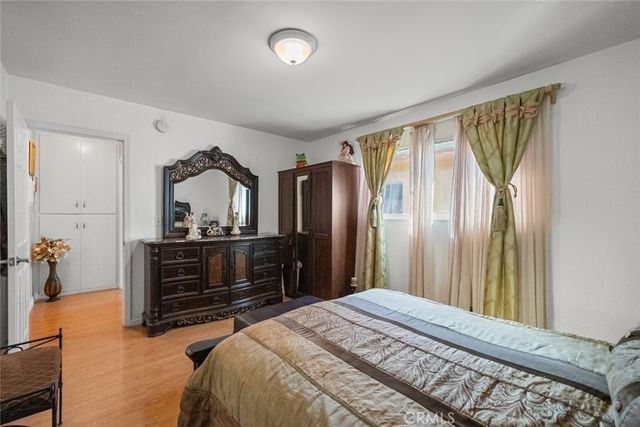 6661 Wilkinson Avenue, North Hollywood, CA 91606