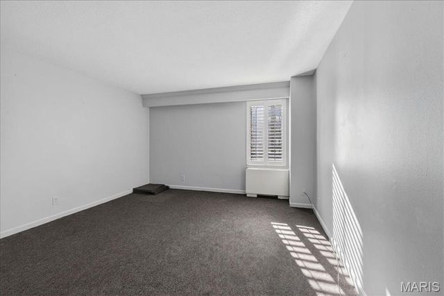 900 S Hanley Road 7E, Clayton, MO 63105