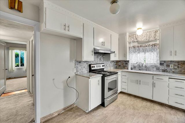86 46th St, Sacramento, CA 95819