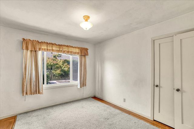 86 46th St, Sacramento, CA 95819