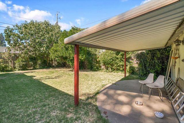 86 46th St, Sacramento, CA 95819