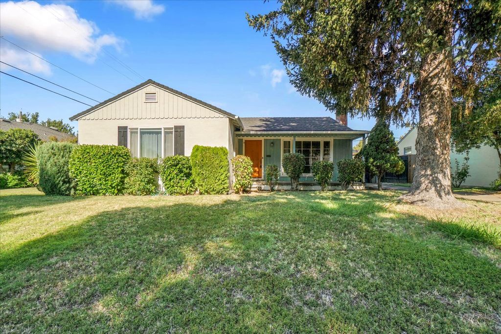 86 46th St, Sacramento, CA 95819