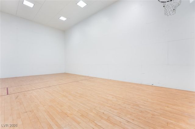 6465 Edna Avenue, Las Vegas, NV 89146