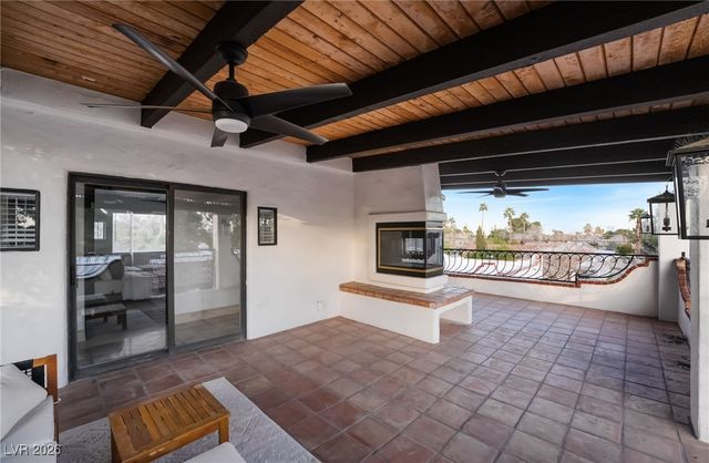 6465 Edna Avenue, Las Vegas, NV 89146