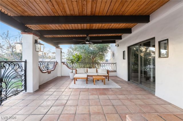 6465 Edna Avenue, Las Vegas, NV 89146