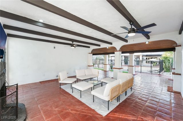 6465 Edna Avenue, Las Vegas, NV 89146