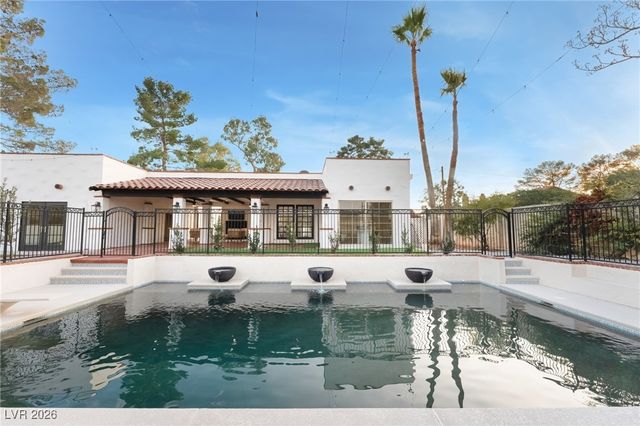 6465 Edna Avenue, Las Vegas, NV 89146