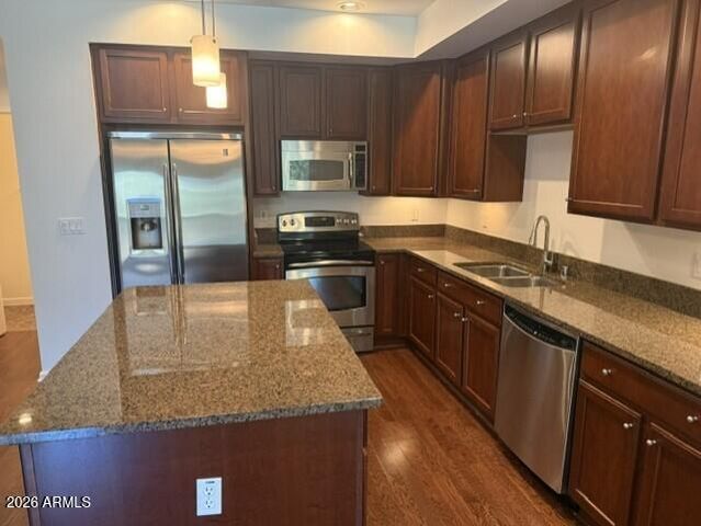 525 W LAKESIDE Drive 141, Tempe, AZ 85281