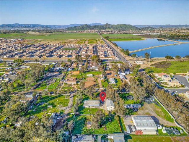 28568 Memory Lane, Winchester, CA 92596