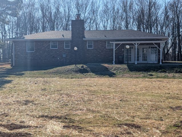 7010 Bethel Rd, Greenbrier, TN 37073