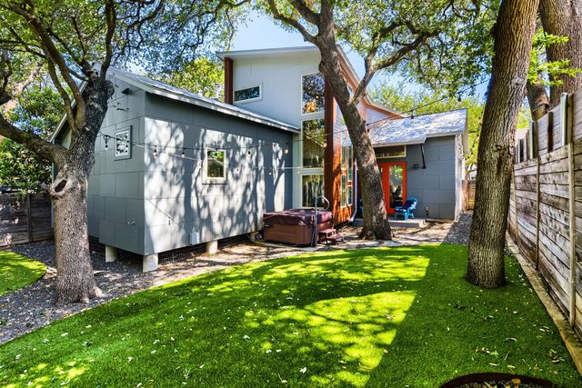 209 El Paso ST, Austin, TX 78704