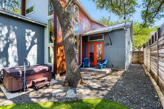 209 El Paso ST, Austin, TX 78704
