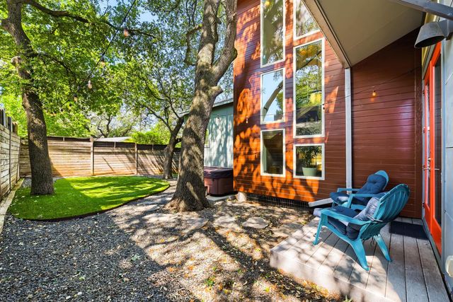 209 El Paso ST, Austin, TX 78704