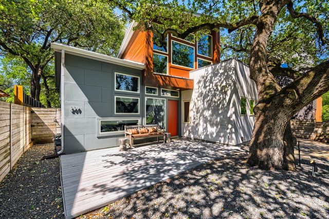 209 El Paso ST, Austin, TX 78704