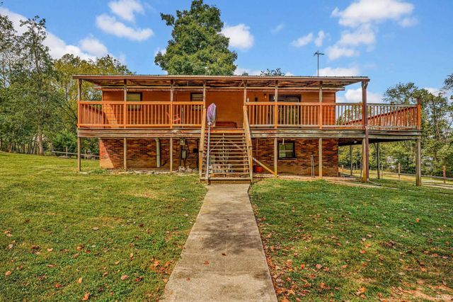 5565 S Rockport Road, Bloomington, IN 47403