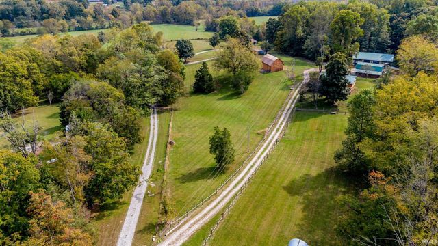 5565 S Rockport Road, Bloomington, IN 47403